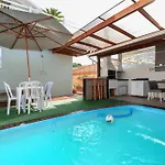 Casa Com Piscina No Ribeirao Da Ilha - Sdi013
